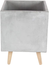 Load image into Gallery viewer, Deco 79 Fiber Clay and Wood Planter, Set of 2, Black/Light Brown, 15&quot; x 18&quot;