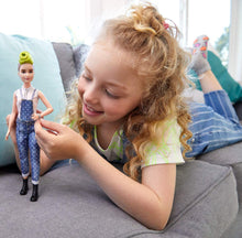 Load image into Gallery viewer, Barbie Fashionistas Doll #124