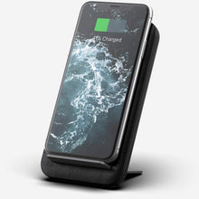 Load image into Gallery viewer, Nomad - 7.5W Wireless Charging Pad - Black