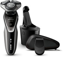 Load image into Gallery viewer, Philips Norelco Electric Shaver 5550, Wet &amp; Dry, S5590/81, with Turbo+ mode and Precision Trimmer