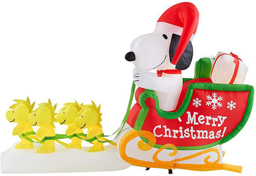 Gemmy 8' Airblown Inflatable Snoopy as Santa in Sleigh Scene