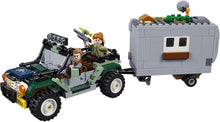 Load image into Gallery viewer, LEGO Jurassic World Baryonyx Face Off: The Treasure Hunt 75935 Building Kit (434 Pieces)