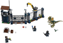 Load image into Gallery viewer, LEGO Jurassic World Dilophosaurus Outpost Attack 75931 Building Kit