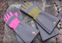 Load image into Gallery viewer, G &amp; F Florist Pro Long Sleeve Rose gardening Gloves