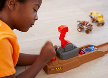 Load image into Gallery viewer, Disney/Pixar Cars XRS Crash Challenge Playset