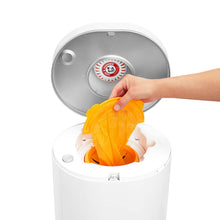 Load image into Gallery viewer, Munchkin Arm &amp; Hammer Diaper Pail Snap with Seal and Toss Refill Bag