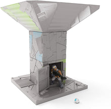 Load image into Gallery viewer, Fortnite Battle Royale Collection: Port-A-Fort Playset &amp; Infiltrator Figure