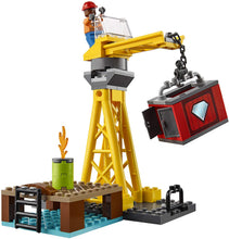 Load image into Gallery viewer, LEGO Marvel Spider Man Spider-Man: Doc Ock Diamond Heist 76134 Building Kit (150 Pieces) (Discontinued by Manufacturer)