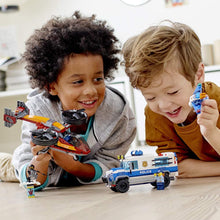 Load image into Gallery viewer, LEGO City Sky Police Diamond Heist 60209 Building Kit (400 Pieces)