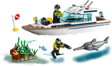 Load image into Gallery viewer, LEGO City Great Vehicles Diving Yacht 60221 Building Kit (148 Pieces)