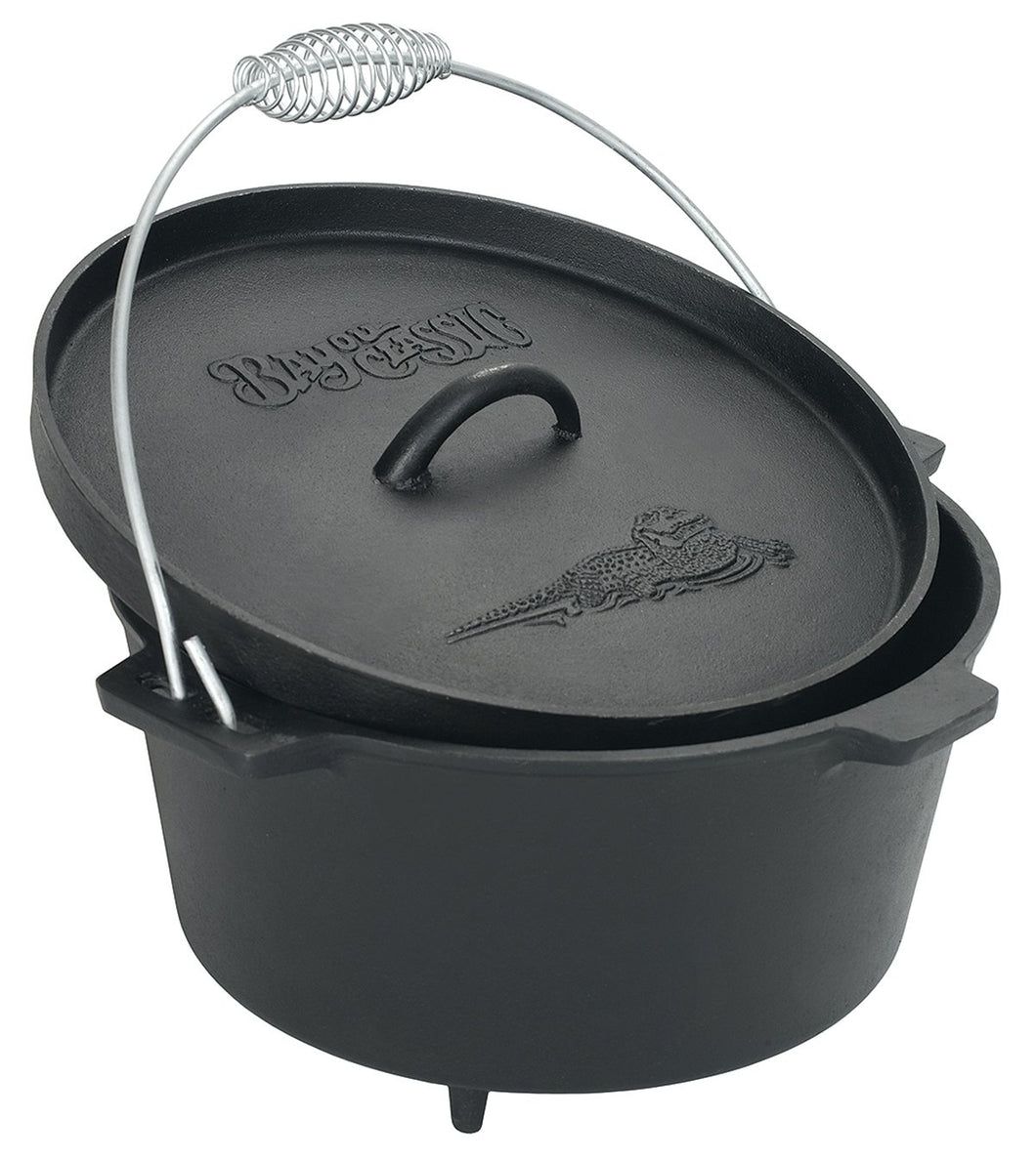 Bayou Classic 7360 Cast Iron Dutch Oven with Feet, 8.5 Quart