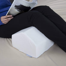Load image into Gallery viewer, Bluestone Elevating Knee Wedge Pillow