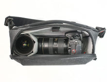 Load image into Gallery viewer, Peak Design Everyday Sling 10L