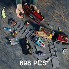 Load image into Gallery viewer, LEGO Hidden Side Ghost Train Express 70424 Building Kit