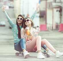 Load image into Gallery viewer, Zink Polaroid Snap Instant Digital Camera with Zink Zero Ink Printing Technology
