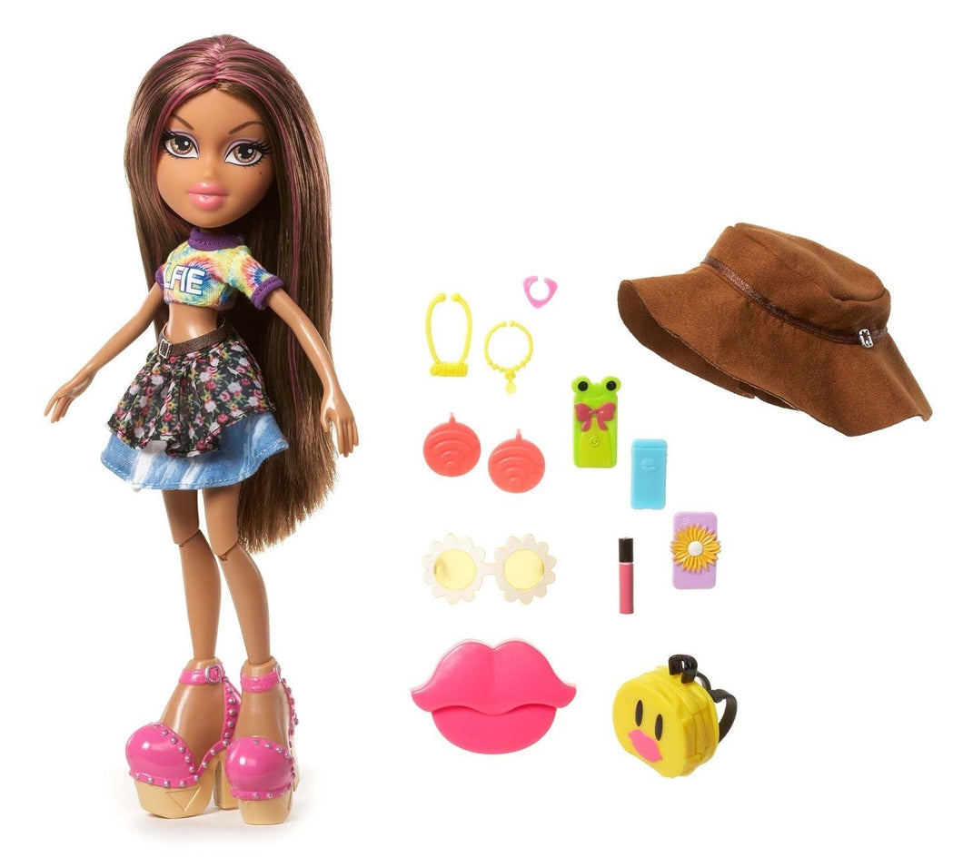 Bratz #SelfieSnaps Doll- Yasmin (Discontinued by manufacturer)