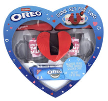 Load image into Gallery viewer, Oreo Cookie Dunking Set in Heart Box