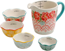 Load image into Gallery viewer, The Pioneer Woman Vintage Floral 4-Piece Measuring Bowl with 4-Cup Measuring Cup, 5-Piece Set