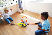 Load image into Gallery viewer, Hot Wheels Roto Revolution Track Set