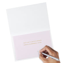 Load image into Gallery viewer, Hallmark Signature Mother&#39;s Day Card (Cut Paper Flowers Have a Wonderful Day)