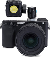 Load image into Gallery viewer, Lume Cube Photo/Video Single Light Kit with DSLR Mount