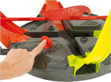 Load image into Gallery viewer, Hot Wheels Roto Revolution Track Set