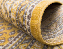 Load image into Gallery viewer, Unique Loom Williamsburg Collection Traditional Border Red Area Rug