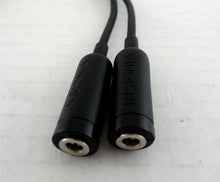 Load image into Gallery viewer, Insignia 3.5mm 2-way Stereo Splitter Cable Black NS-M35SPT