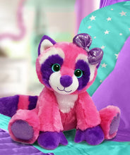 Load image into Gallery viewer, First &amp; Main 7&quot; Gal Pals Rachelle Raccoon
