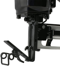 Load image into Gallery viewer, Freeman PSS50 Pneumatic 16-Gauge 2&quot; Medium Crown Stapler Ergonomic and Lightweight Nail Gun with Depth Adjust and Select Fire Trigger