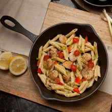 Load image into Gallery viewer, Bayou Classic 7431 Cast Iron Skillet, 10&quot;