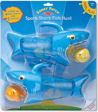 Load image into Gallery viewer, Melissa &amp; Doug Spark Shark Fish Hunt