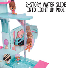 Load image into Gallery viewer, L.O.L. Surprise! 2-in-1 Glamper Fashion Camper with 55+ Surprises