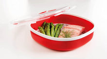 Load image into Gallery viewer, Snips Microwave Cookware Steamer, 67.6 Oz./8.45 Cups, Red