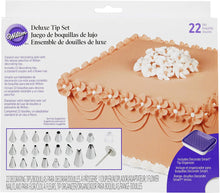 Load image into Gallery viewer, Wilton Decorating Piping Tip Set, 22 Piece