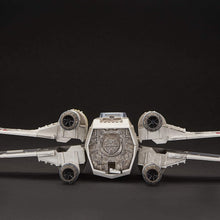 Load image into Gallery viewer, Star Wars The Vintage Collection Luke Skywalker Red 5 X-Wing Fighter 3 3/4-Inch Scale Vehicle