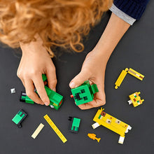 Load image into Gallery viewer, LEGO Minecraft Creeper BigFig and Ocelot Characters 21156 Buildable Toy Minecraft Figure Gift Set for Play and Decoration, New 2020 (184 Pieces)