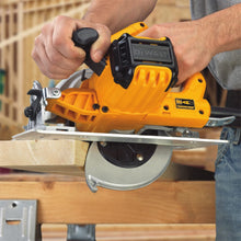 Load image into Gallery viewer, DEWALT 7-1/4-Inch Circular Saw, Lightweight (DWE575)