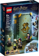 Load image into Gallery viewer, LEGO Harry Potter Hogwarts Moment: Potions Class 76383 Brick-Built Playset with Professor Snape’s Potions Class, New 2021 (271 Pieces)
