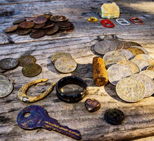 Load image into Gallery viewer, Bounty Hunter Discovery 3300 Metal Detector