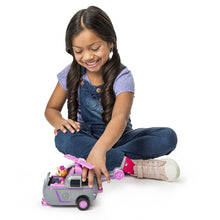 Load image into Gallery viewer, Paw Patrol - Flip &amp; Fly Skye, 2-in-1 Transforming Vehicle