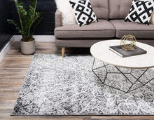 Load image into Gallery viewer, Traditional Vintage Area Rug