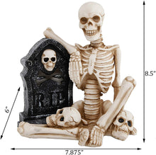 Load image into Gallery viewer, Skeleton &amp; Pumpkin w/Color Changing LED Lights, Ployresin FT-2633E