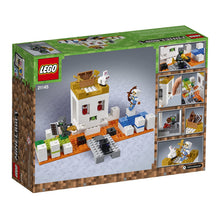 Load image into Gallery viewer, LEGO Minecraft The Skull Arena 21145 Building Kit (198 Piece)