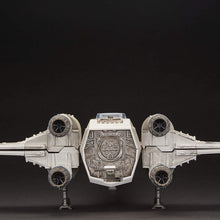 Load image into Gallery viewer, Star Wars The Vintage Collection Luke Skywalker Red 5 X-Wing Fighter 3 3/4-Inch Scale Vehicle