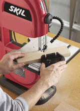Load image into Gallery viewer, SKIL 3386-01 120-Volt 9-Inch Band Saw with Light