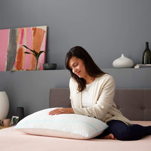 Load image into Gallery viewer, Tempur-Pedic TEMPUR-Adapt ProLo + Cooling-Queen Pillow, white