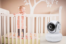 Load image into Gallery viewer, Motorola MBP33XL 2.4 GHz FHSS Digital Video Color Screen Baby Monitor
