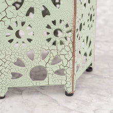Load image into Gallery viewer, Light Weight,Elgant and Stylish Marshall Outdoor 14 Inch Sunburst Iron Side Table,Crackle Green,Great Addition to Your Patio and Outdoor Decor