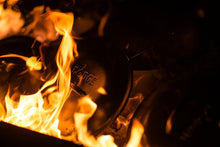 Load image into Gallery viewer, Lodge Boy Scouts of America Cast Iron Camp Dutch Oven